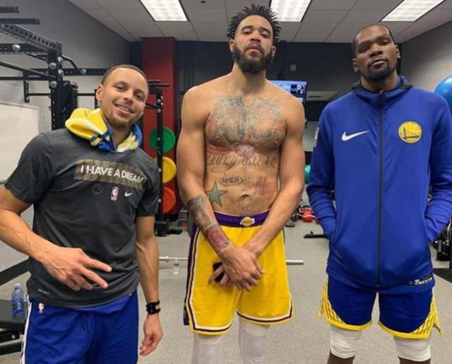 赖斯：拜仁下半场没获得有效射门机会，而我们的发挥堪称顶级（赖斯：拜仁下半场无一次有效射门，我们的表现达到了顶尖水准）