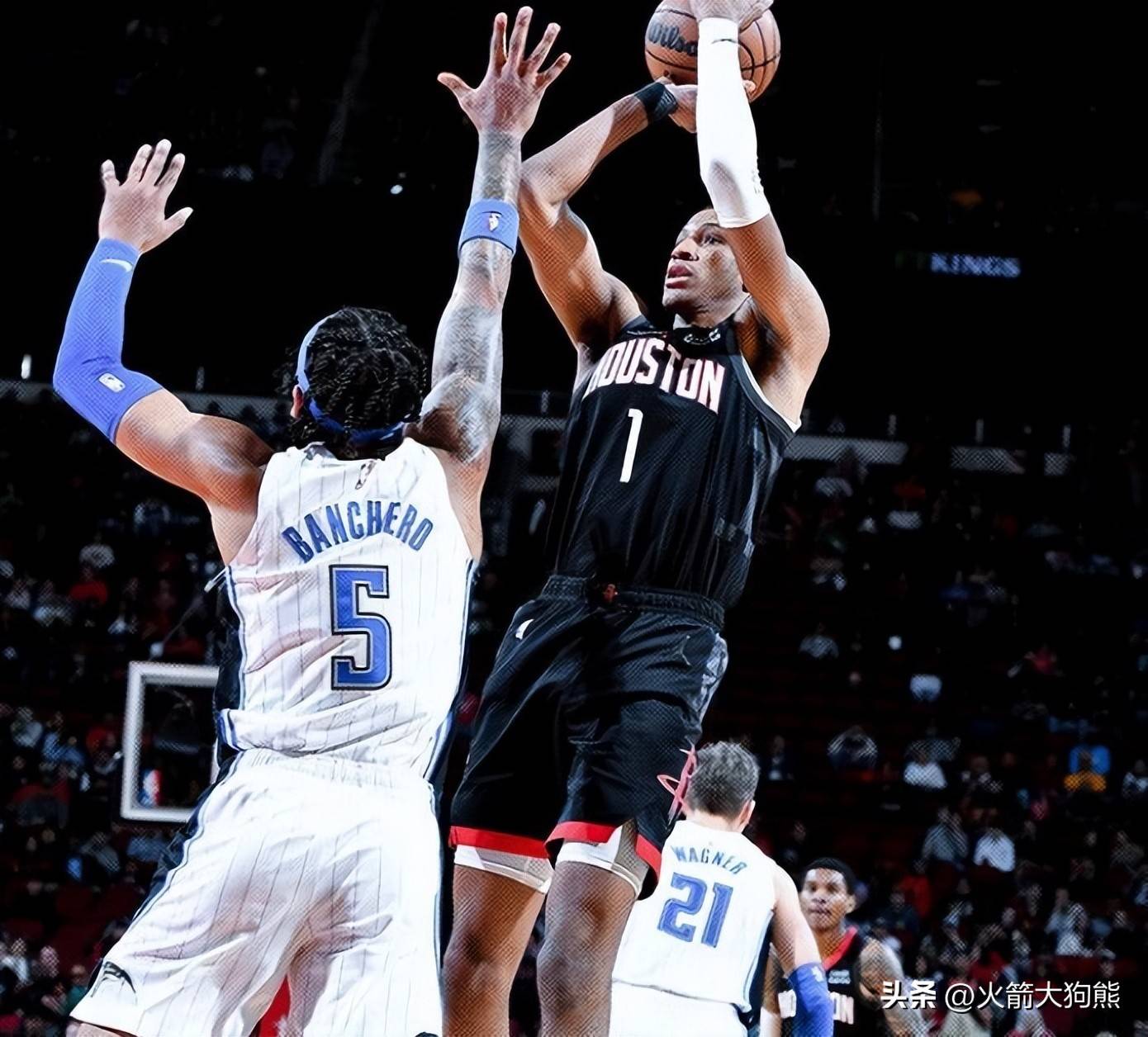 武里南联主帅：我们针对海港做了充分准备，比赛结果非常理想（武里南联主帅：针对海港精心备战，收获理想赛果）