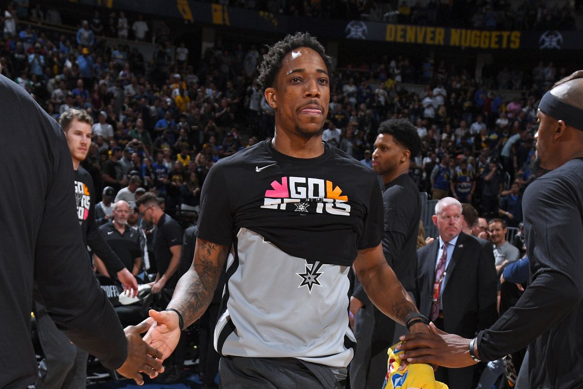 马特乌斯：我坚信除非遇到伤病，否则诺伊尔会在拜仁再踢一年（马特乌斯：若不遭伤病，诺伊尔将在拜仁再效力一年）