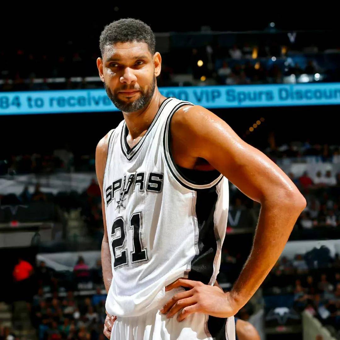 追平纳什！约基奇生涯20分+10助攻次数升至历史第12（约基奇20分+10助攻次数追平纳什，生涯排名升至历史第12位）