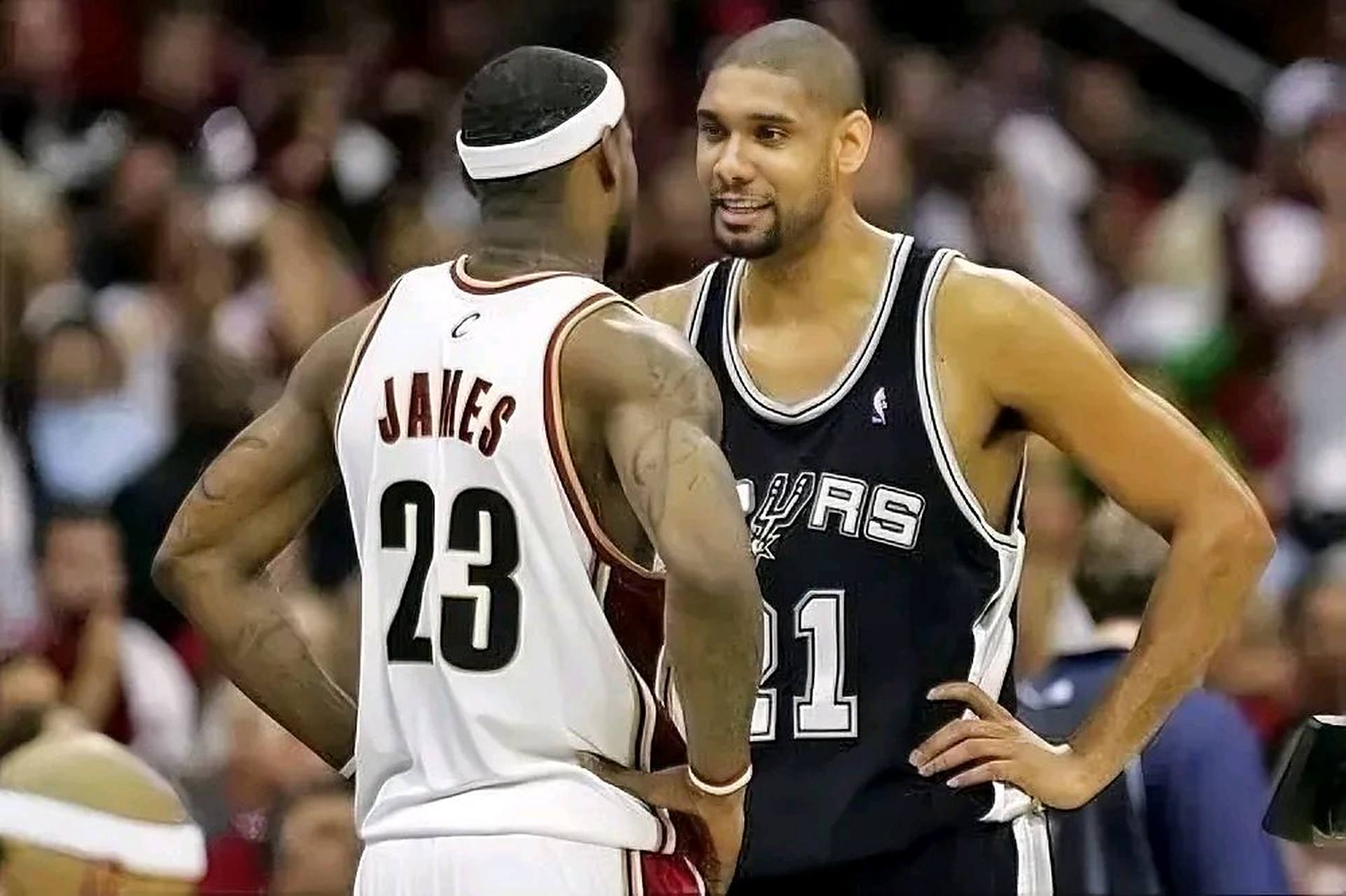 CBA杯八强出炉！沪粤巅峰对决 京辽疆爆冷出局！黑马全胜晋级（CBA杯八强揭晓：沪粤上演巅峰之战，京辽疆爆冷出局，黑马全胜晋级）