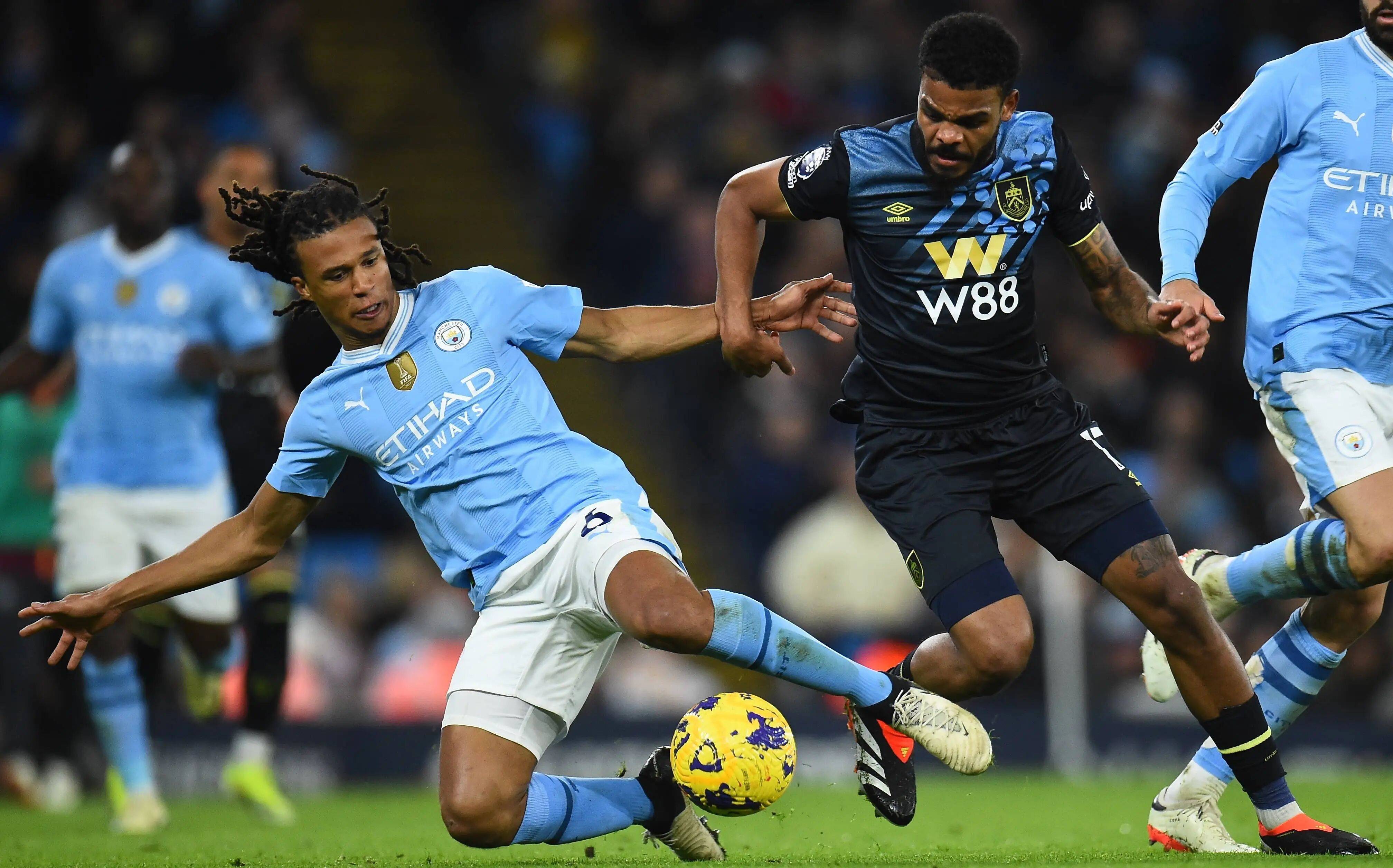 约罗：我们需要处理好压力，压力不会改变我们的比赛方式（约罗：学会应对压力，但我们的打法不会改变）