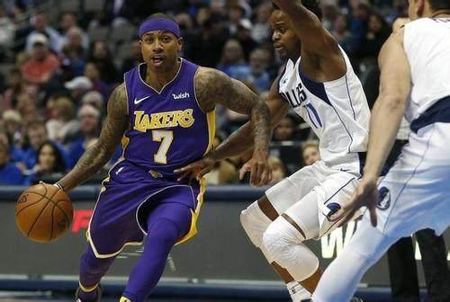 马德兴怒喷女足：主管领导给个解释，主帅不下课亚洲杯必惨败（马德兴炮轰女足：管理层须作出说明，若主帅留任亚洲杯恐惨败）