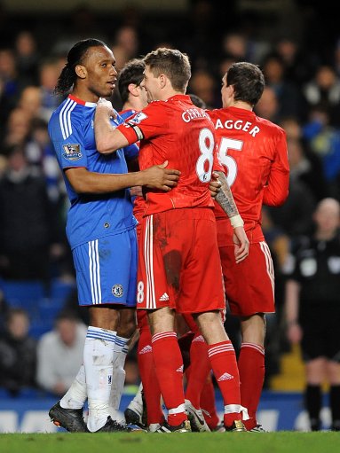 火箭7换1交易方案：哈登杜兰特欲第3次联手冲冠 快船赚得盆满钵满（火箭7换1方案：哈登杜兰特盼第三次合体冲冠，快船大赚特赚）